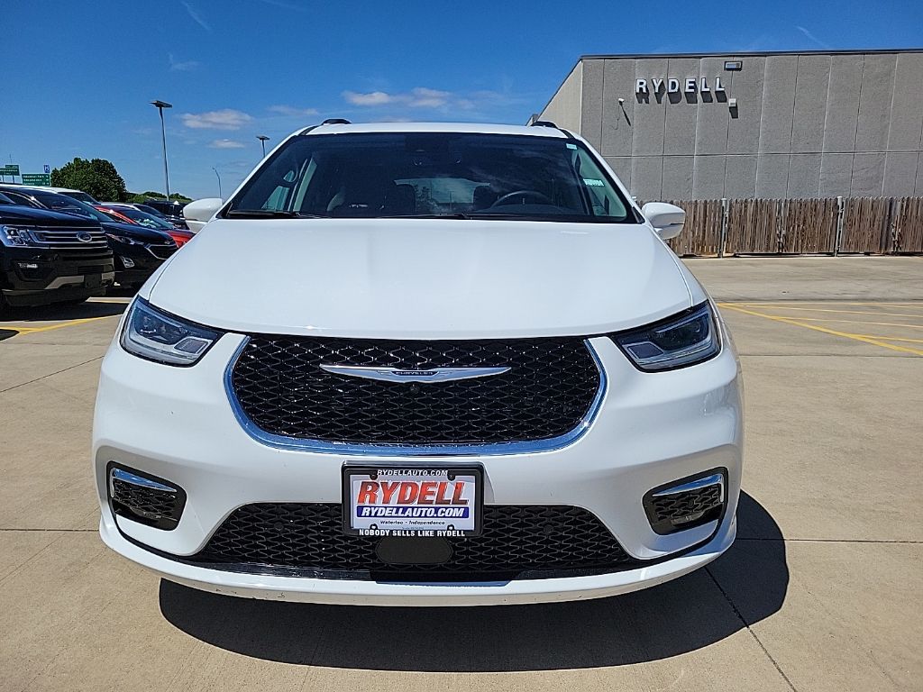 Used 2022 Chrysler Pacifica - photo 9