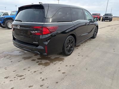 Used 2025 Honda Odyssey - photo 1