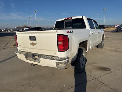 Used 2018 Chevrolet Silverado 1500 LT Crew Cab for sale #26R730B - photo 2