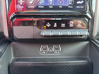 Used 2021 Ram 1500 - photo 1