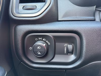 Used 2021 Ram 1500 - photo 1