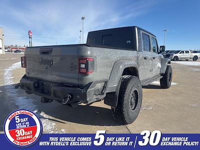 Used 2021 Jeep Gladiator - photo 1