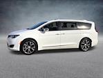 Used 2018 Chrysler Pacifica Limited Minivan for sale #L26HD007A - photo 1