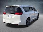 Used 2018 Chrysler Pacifica Limited Minivan for sale #L26HD007A - photo 6