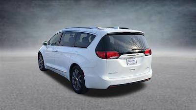 Used 2018 Chrysler Pacifica Limited Minivan for sale #LP250418 - photo 2