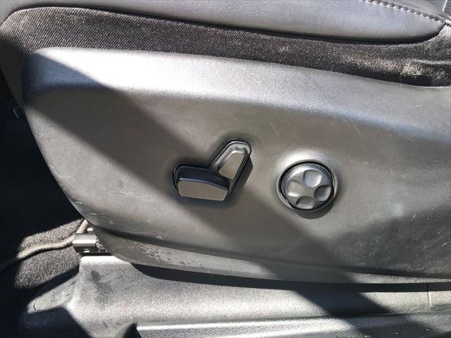 Used 2023 Chrysler Pacifica - photo 21