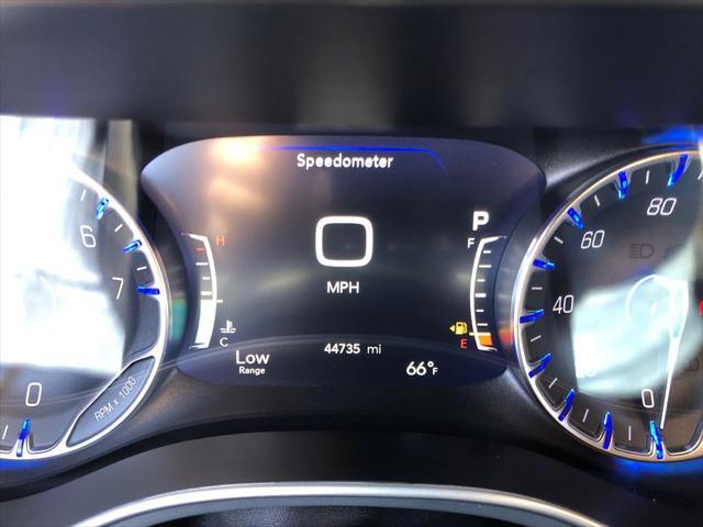 Used 2023 Chrysler Pacifica - photo 32