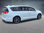 Used 2018 Chrysler Pacifica Limited Minivan for sale #STK124605 - photo 8
