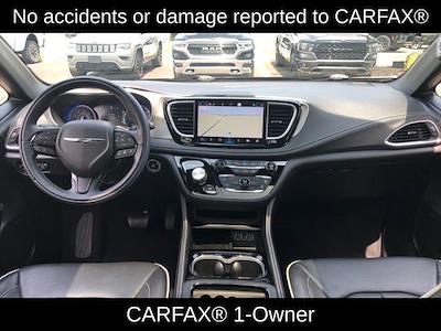 2022 Chrysler Pacifica FWD Minivan for sale #L26K012B - photo 2