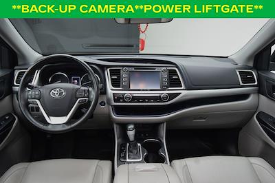 2018 Toyota Highlander 4x4 SUV for sale #1C252369AV - photo 2