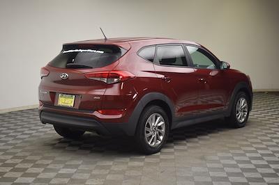 Used 2018 Hyundai Tucson SE 4x4 SUV for sale #1C252672AP - photo 2