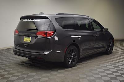 2020 Chrysler Pacifica FWD Minivan for sale #1C252813AV - photo 2