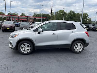 2021 Chevrolet Trax FWD SUV for sale #1C252987AP - photo 2