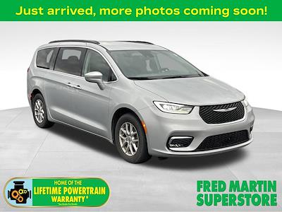 2022 Chrysler Pacifica FWD Minivan for sale #1C253945AP - photo 1
