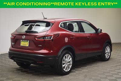 Used 2022 Nissan Rogue Sport - photo 1