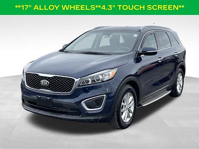 Used 2016 Kia Sorento - photo 1
