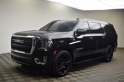 Used 2022 GMC Yukon XL - photo 1