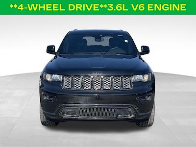 Used 2020 Jeep Grand Cherokee - photo 1