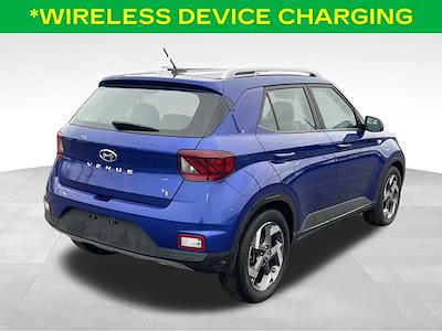 Used 2023 Hyundai Venue - photo 1