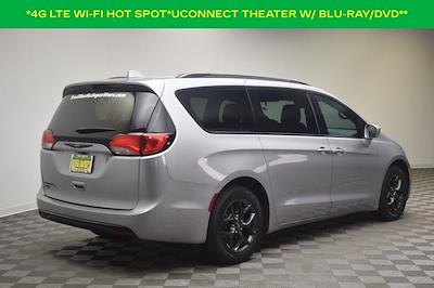 2020 Chrysler Pacifica FWD Minivan for sale #1C263133AV - photo 2