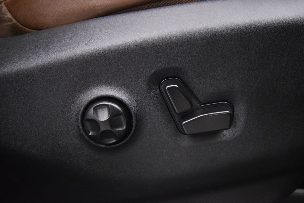 Used 2017 Chrysler Pacifica - photo 13