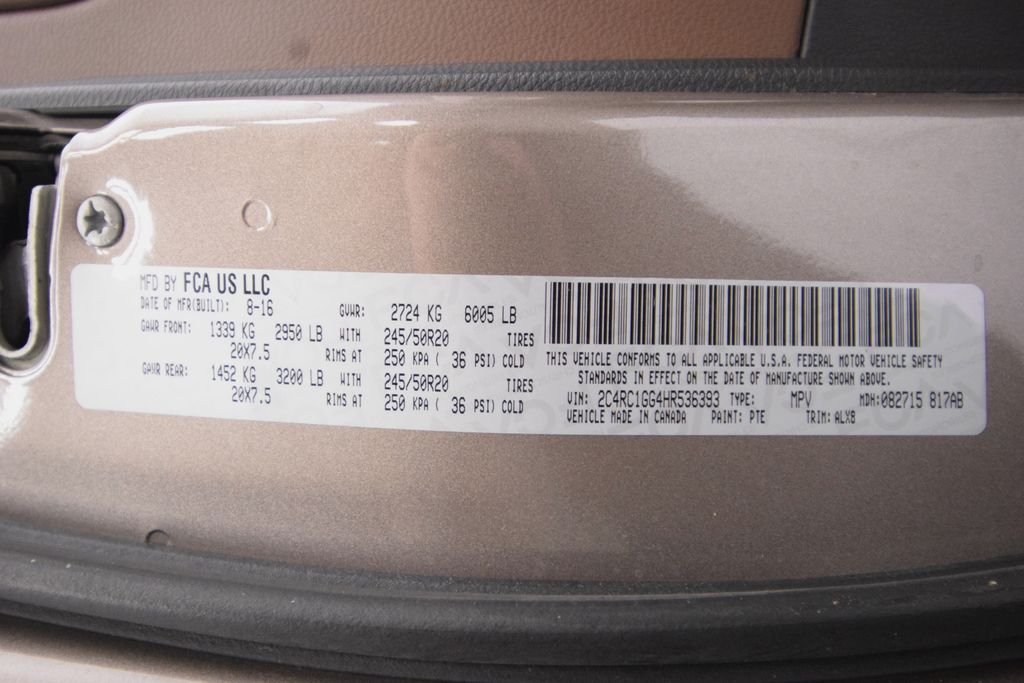 Used 2017 Chrysler Pacifica - photo 15
