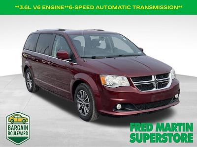 Used 2017 Dodge Grand Caravan SXT Minivan for sale #1D260494AP - photo 1