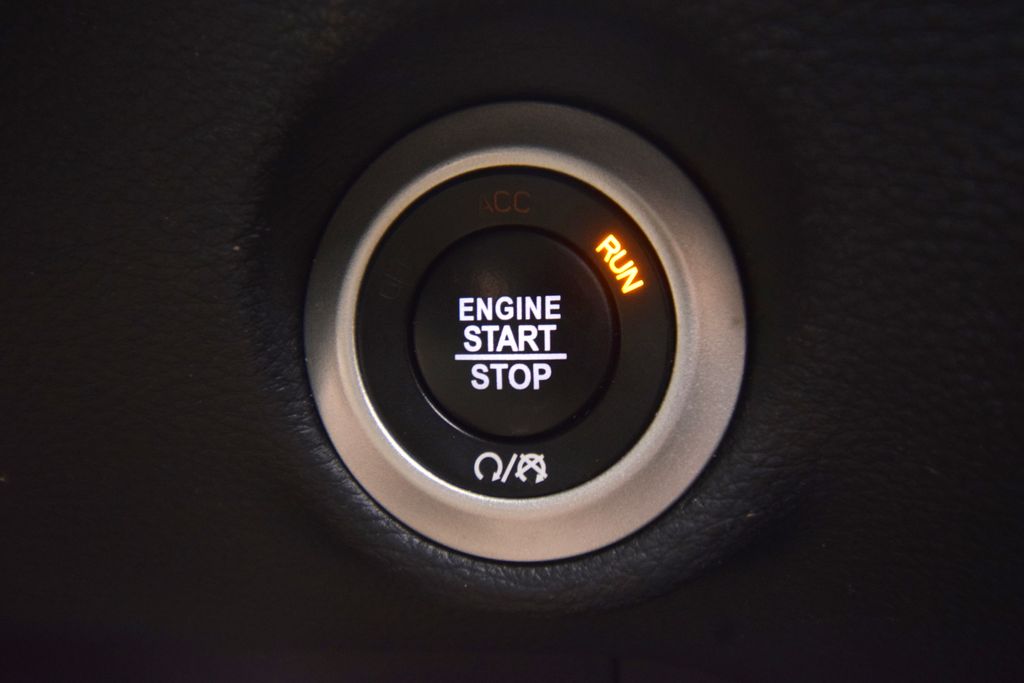 Used 2021 Chrysler Pacifica - photo 13