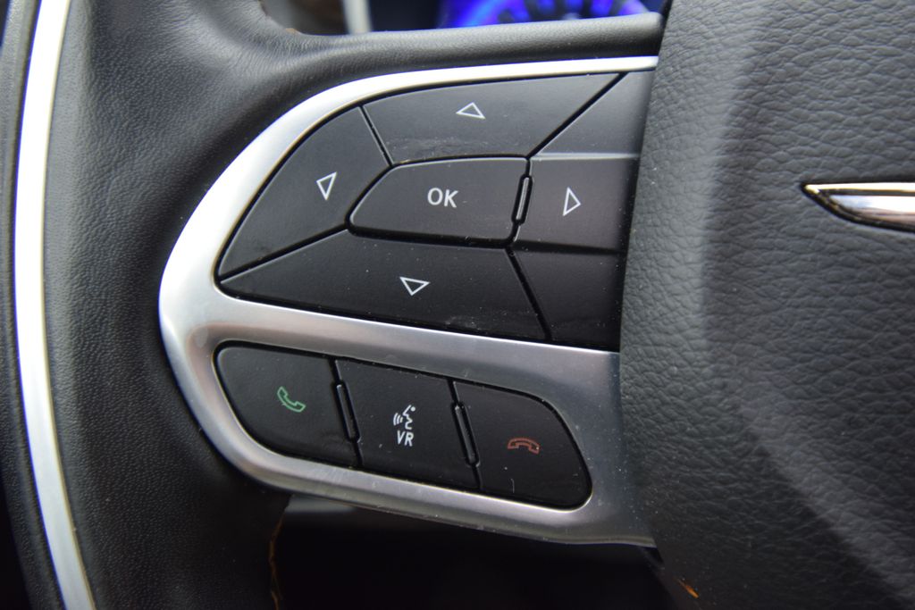 Used 2021 Chrysler Pacifica - photo 16