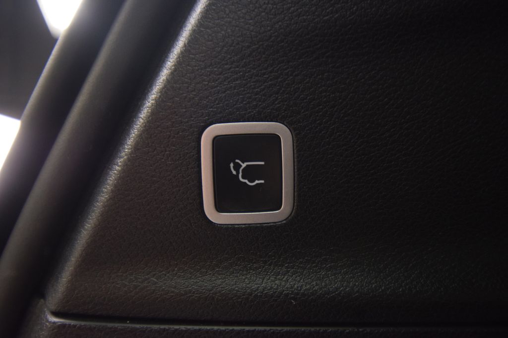 Used 2021 Chrysler Pacifica - photo 22