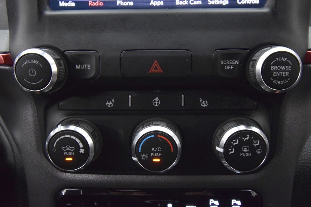 Used 2019 Ram 1500 - photo 13