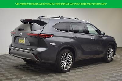 Used 2023 Toyota Highlander Platinum for sale #1V253605A - photo 2