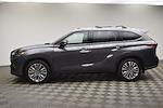 Used 2023 Toyota Highlander Platinum for sale #1V253605A - photo 11