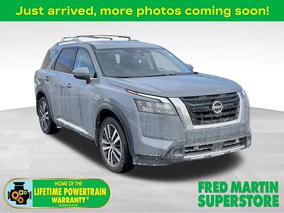 Used 2025 Nissan Pathfinder Platinum for sale #1V260261A - photo 1