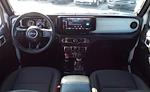 2024 Jeep Gladiator Crew Cab 4x4 Pickup for sale #11910A - photo 16