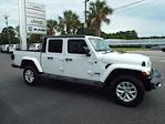 2023 Jeep Gladiator Crew Cab 4x4 Pickup for sale #P5198 - photo 19