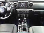 2022 Jeep Gladiator Crew Cab 4x4 Pickup for sale #P5240A - photo 17