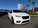 Used 2025 Chrysler Pacifica Limited Minivan for sale #P5272 - photo 1