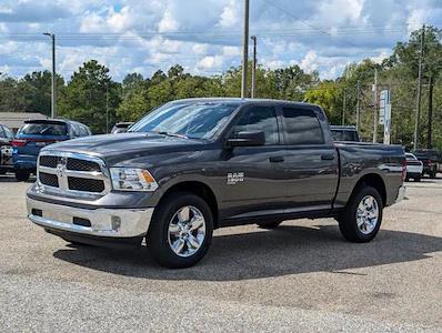 2024 Ram 1500 Classic Crew Cab 4x4, Pickup for sale #4240277 - photo 1