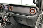 2021 Jeep Gladiator Crew Cab 4x4 Pickup for sale #J04390A - photo 13