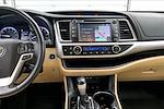 2019 Toyota Highlander 4x4 SUV for sale #J04458A - photo 5