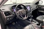 2019 Jeep Cherokee 4x2 SUV for sale #JP00837 - photo 11
