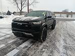 2024 Chevrolet Colorado Crew Cab 4WD Pickup for sale #325F4691 - photo 18