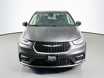 2023 Chrysler Pacifica FWD Minivan for sale #3P5606 - photo 2