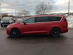 Used 2025 Chrysler Pacifica Select Minivan for sale #3P5643 - photo 11