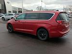 Used 2025 Chrysler Pacifica Select Minivan for sale #3P5643 - photo 9
