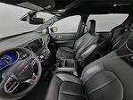 Used 2025 Chrysler Pacifica Select Minivan for sale #3P5654 - photo 11