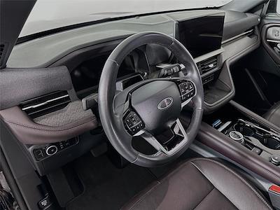 2025 Ford Explorer 4WD SUV for sale #3P5812 - photo 2