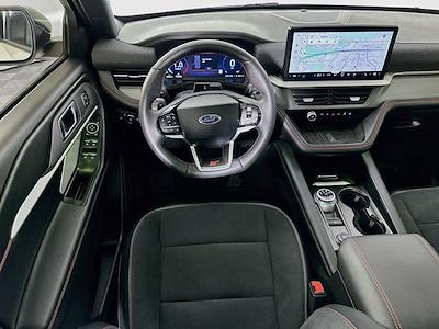 2025 Ford Explorer 4WD SUV for sale #3P5916 - photo 2