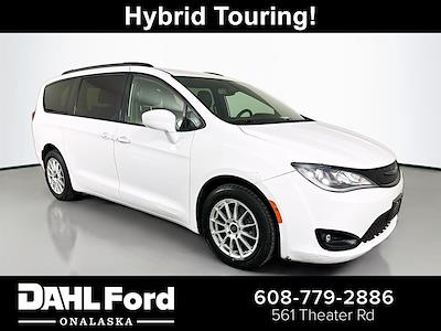 Used 2020 Chrysler Pacifica - photo 1